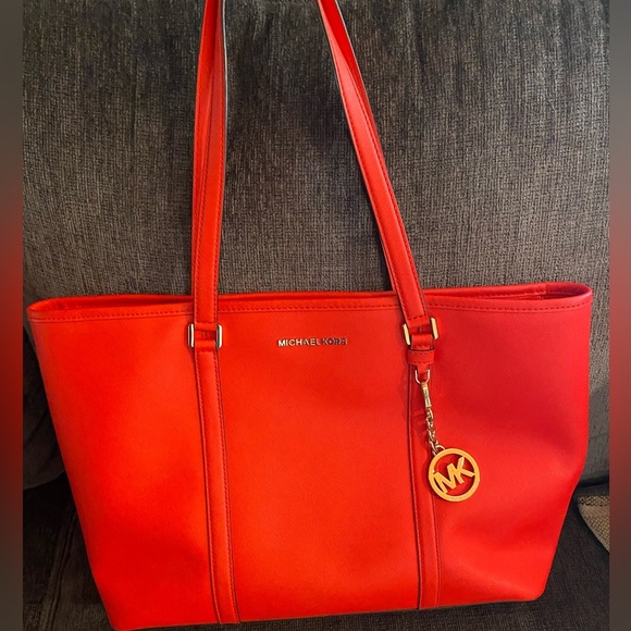 Michael Kors Red Orange Lg Tote - Picture 1 of 4